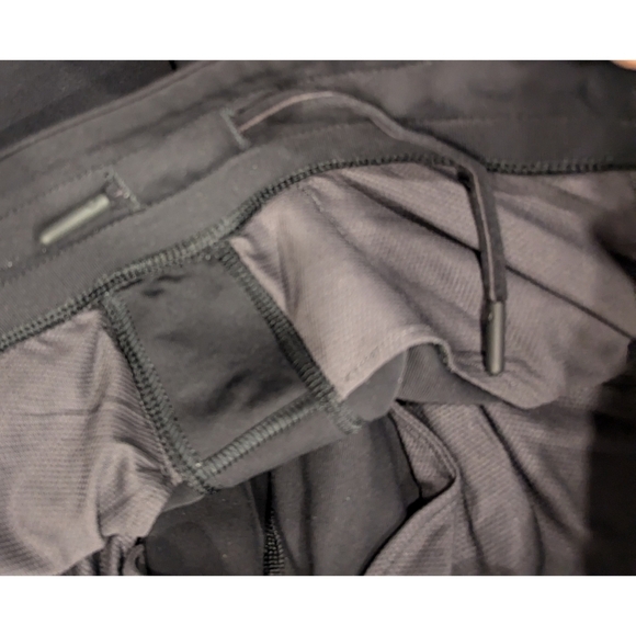 Lululemon Kung Fu Pants In Black Size Medium - Picture 4 of 7